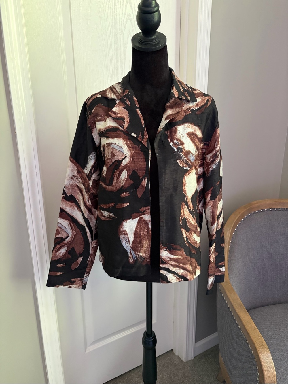 Chico's Black, Brown & Cream Abstract Rose Open-Front Blazer